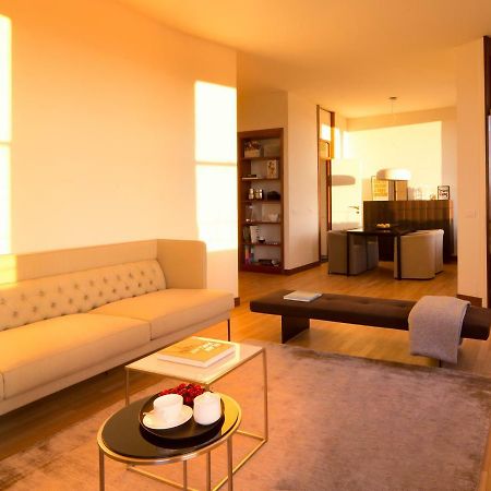 Domux Home Torre Velasca Милано Екстериор снимка