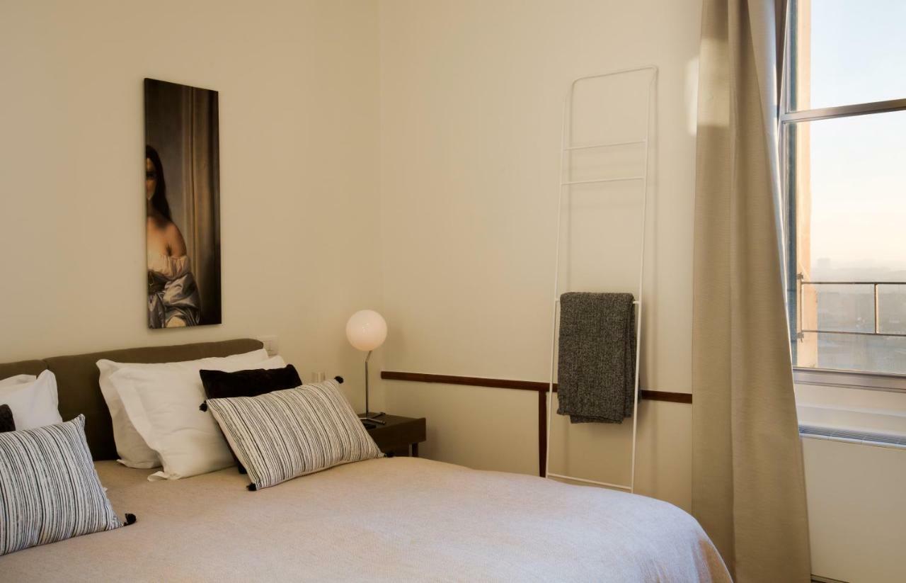 Domux Home Torre Velasca Милано Екстериор снимка