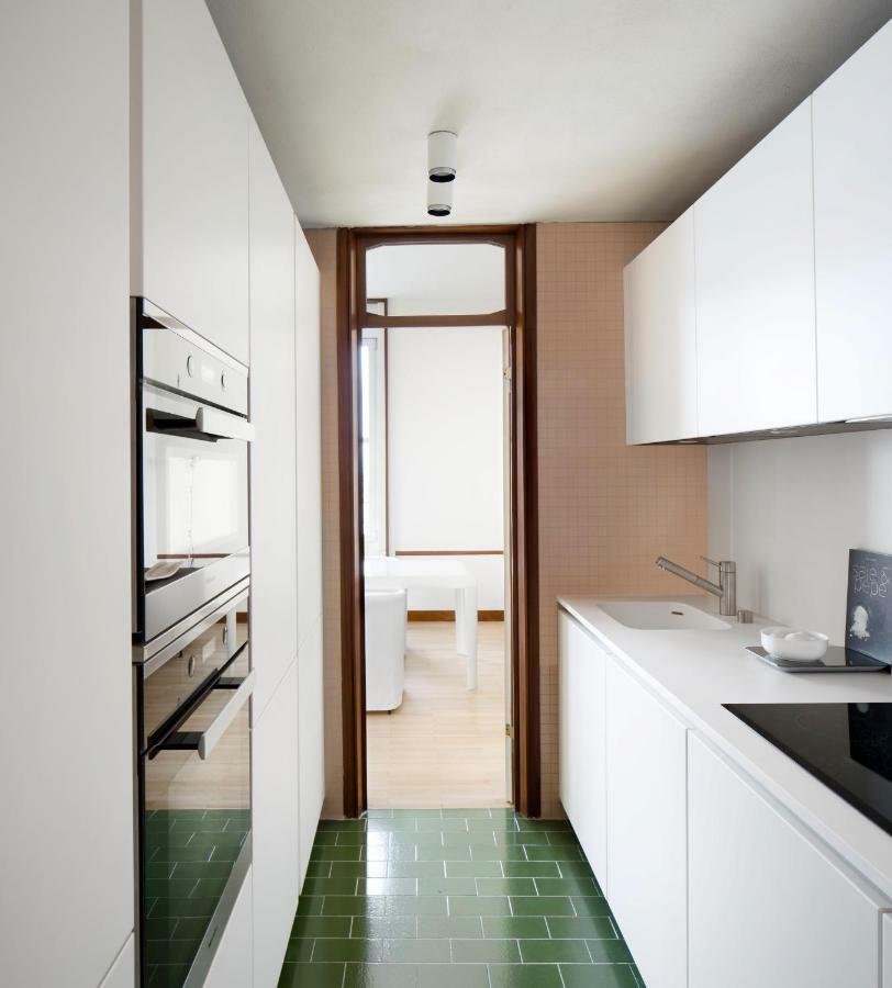 Domux Home Torre Velasca Милано Екстериор снимка