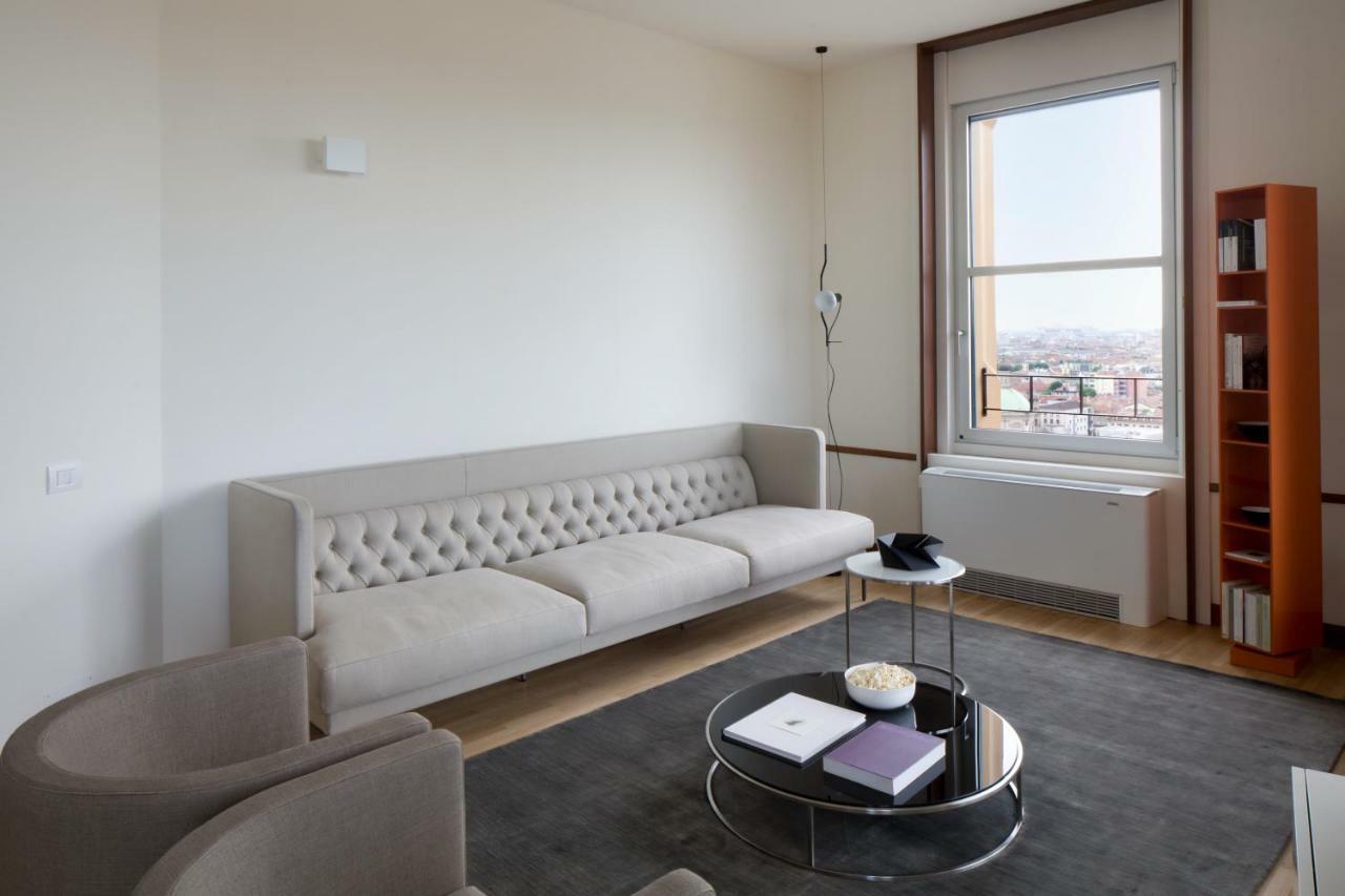 Domux Home Torre Velasca Милано Екстериор снимка