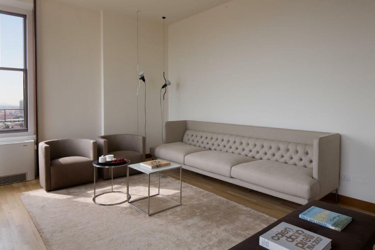 Domux Home Torre Velasca Милано Екстериор снимка
