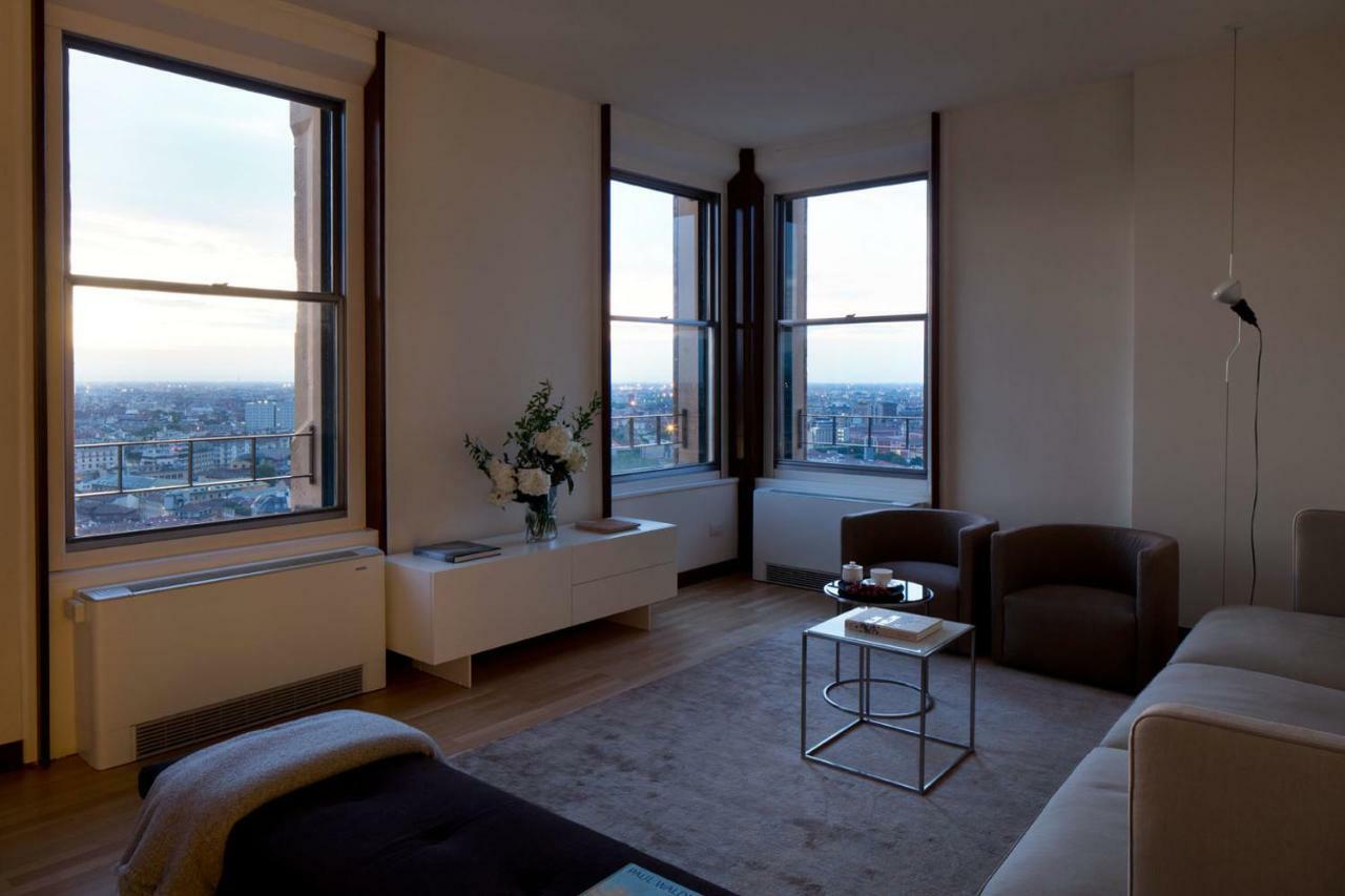 Domux Home Torre Velasca Милано Екстериор снимка