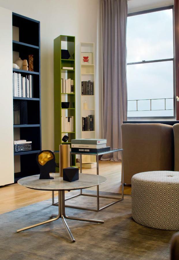 Domux Home Torre Velasca Милано Екстериор снимка