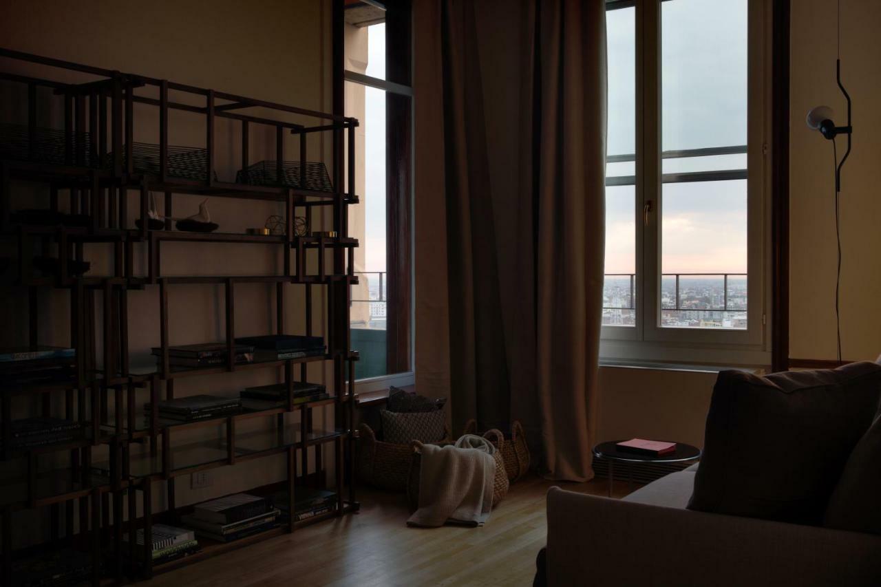 Domux Home Torre Velasca Милано Екстериор снимка