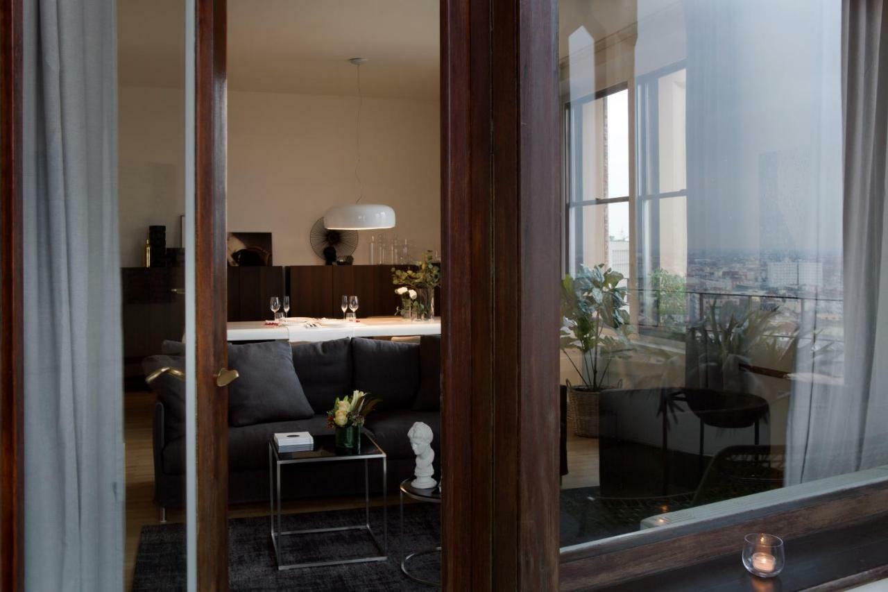 Domux Home Torre Velasca Милано Екстериор снимка